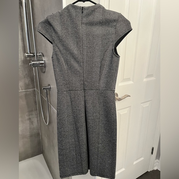 H&M Grey Patterned Midi Work Dress, Size XS - Picture 2 of 4